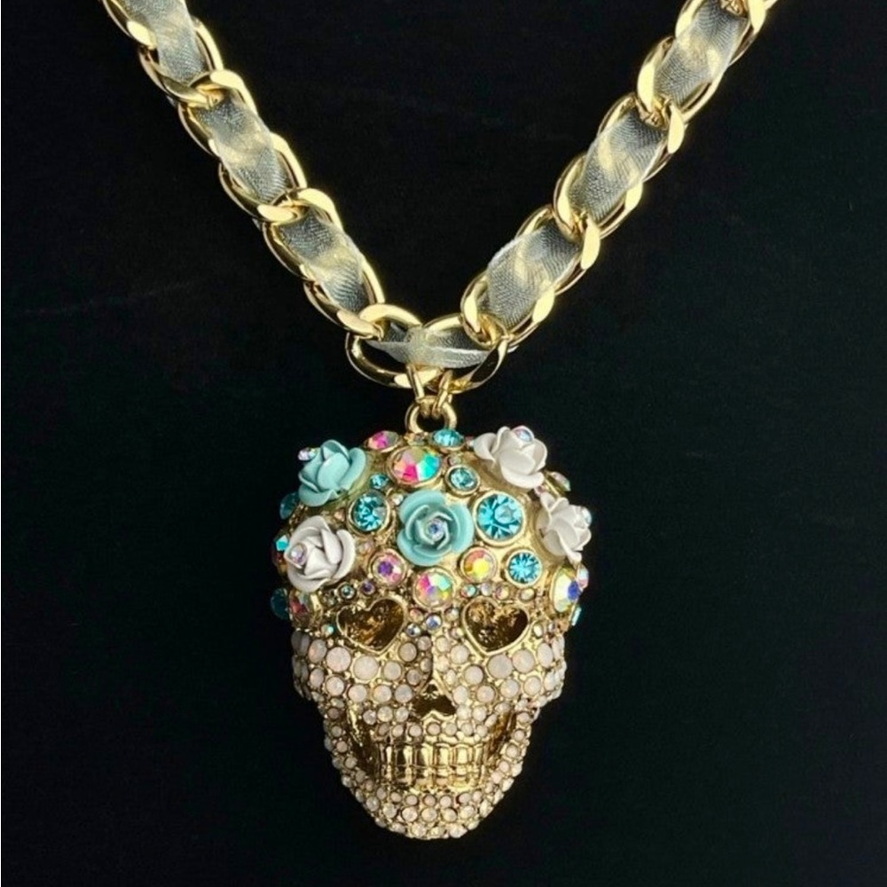 Betsey Johnson Gold Tone Crystal & Flower Sugar Skull Pendant Necklace